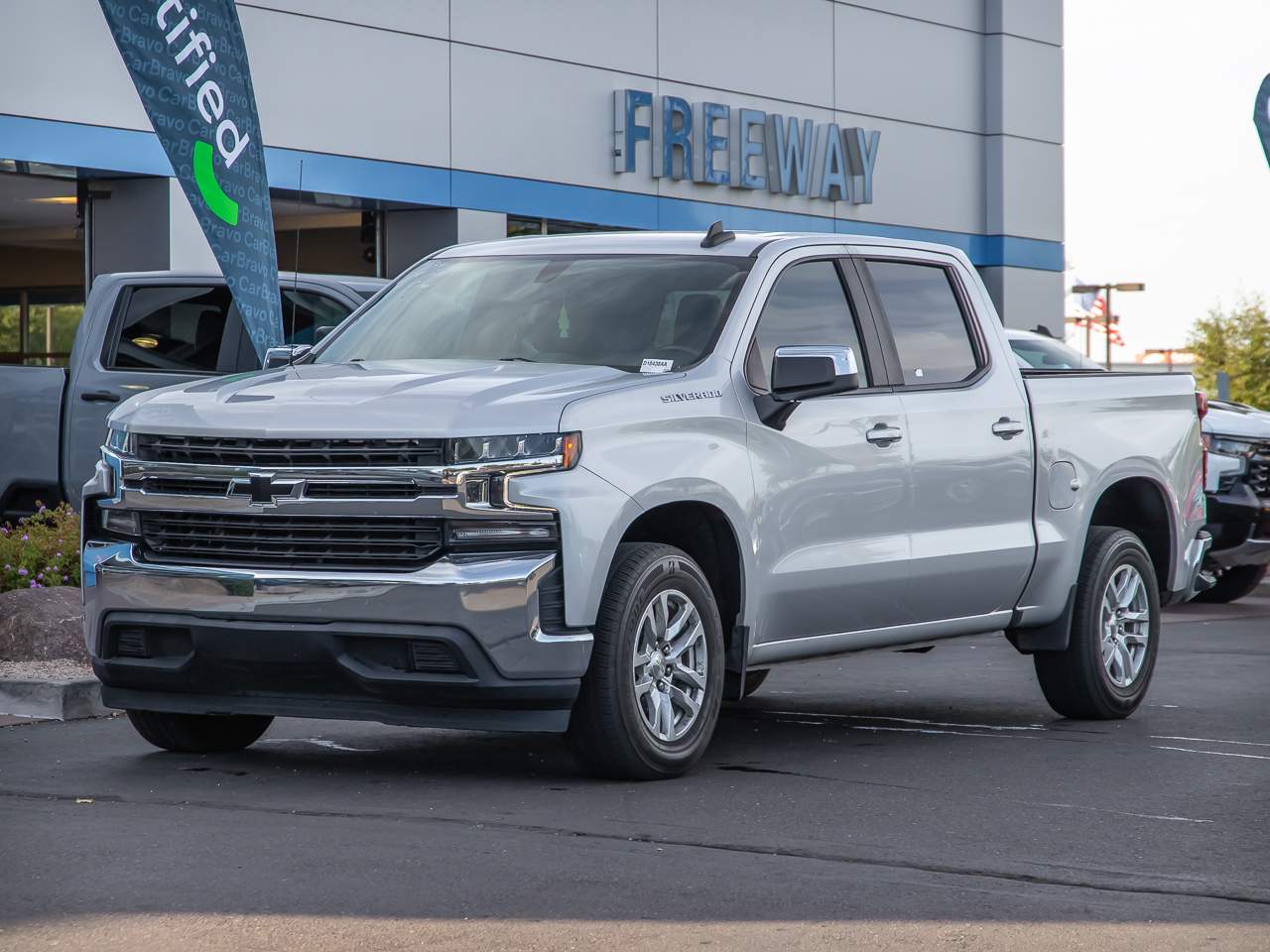 2020 Chevrolet Silverado 1500 LT Crew Cab