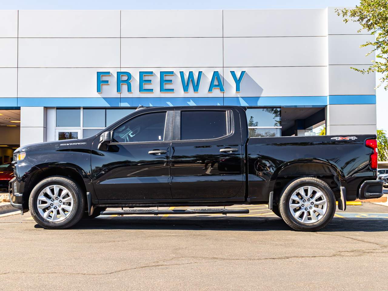 2022 Chevrolet Silverado 1500 Limited Custom Crew Cab