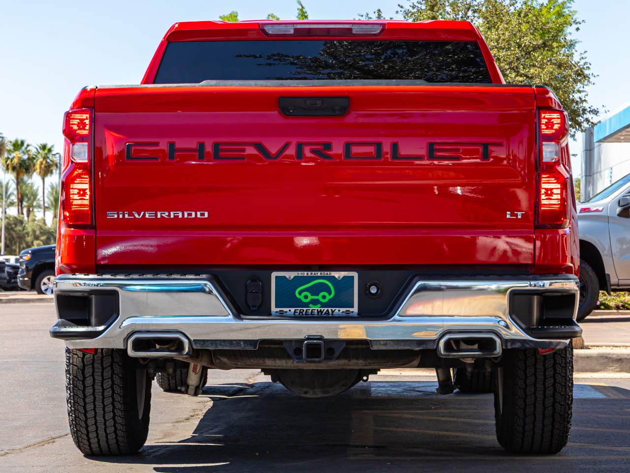 2024 Chevrolet Silverado 1500 LT - Photo 6