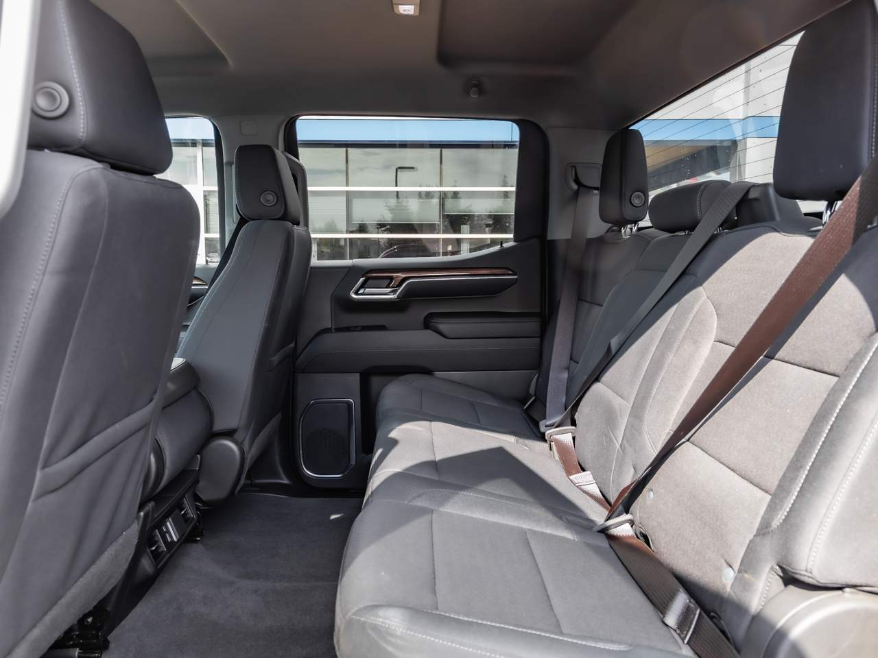 2024 Chevrolet Silverado 1500 RST photo 2