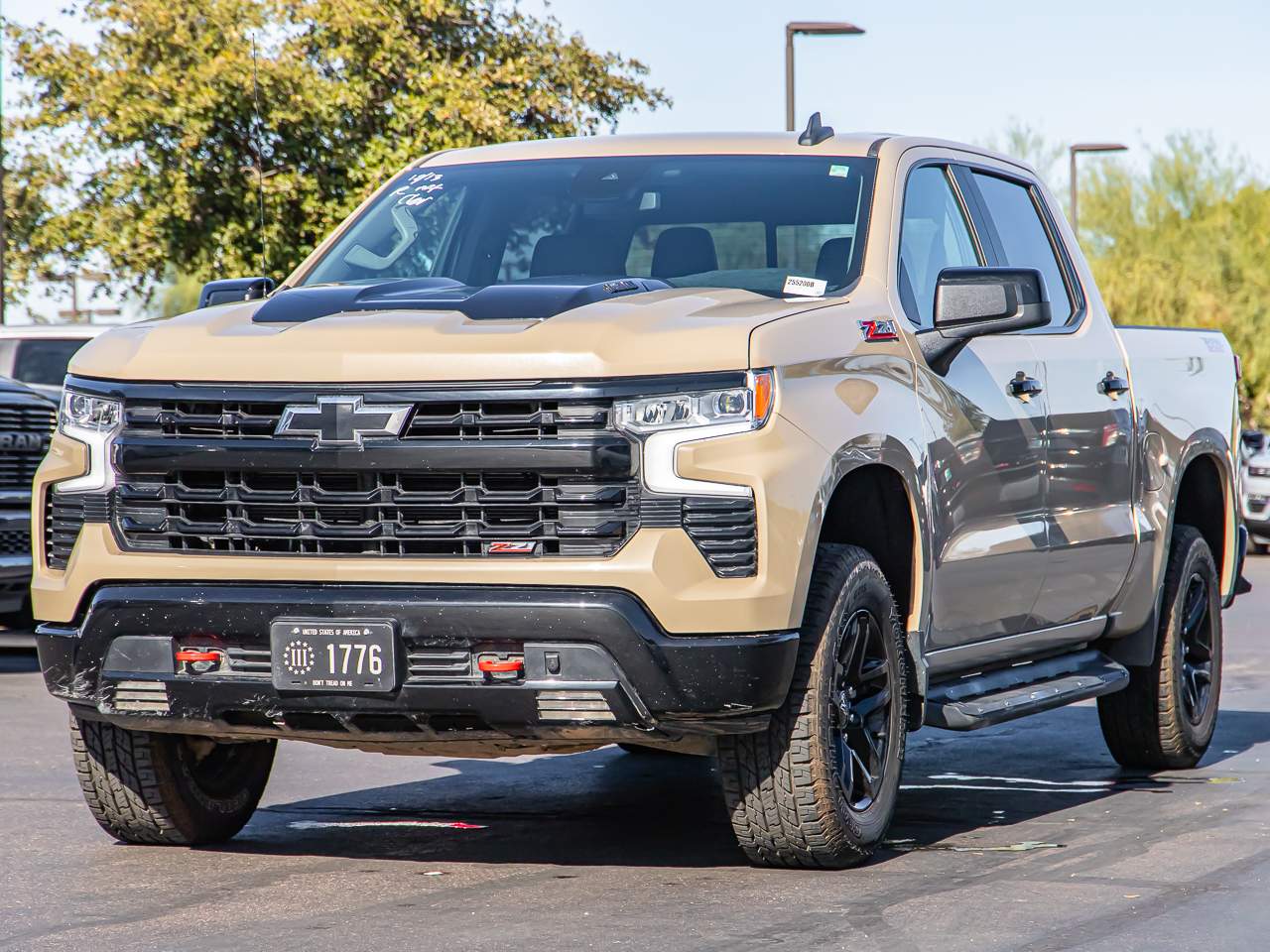 2022 Chevrolet Silverado 1500 LT Trail Boss Crew Cab