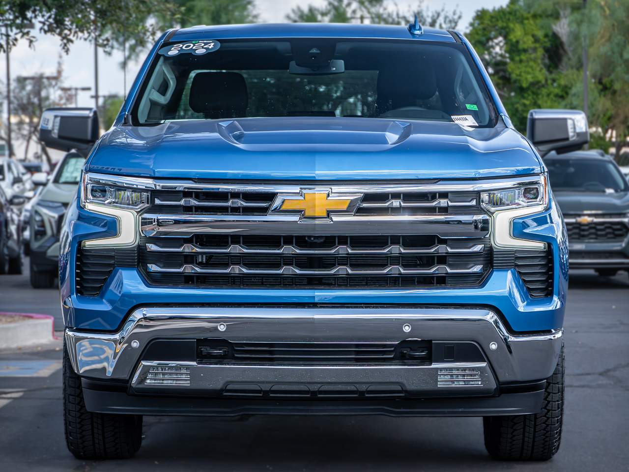 2024 Chevrolet Silverado 1500 LTZ Crew Cab