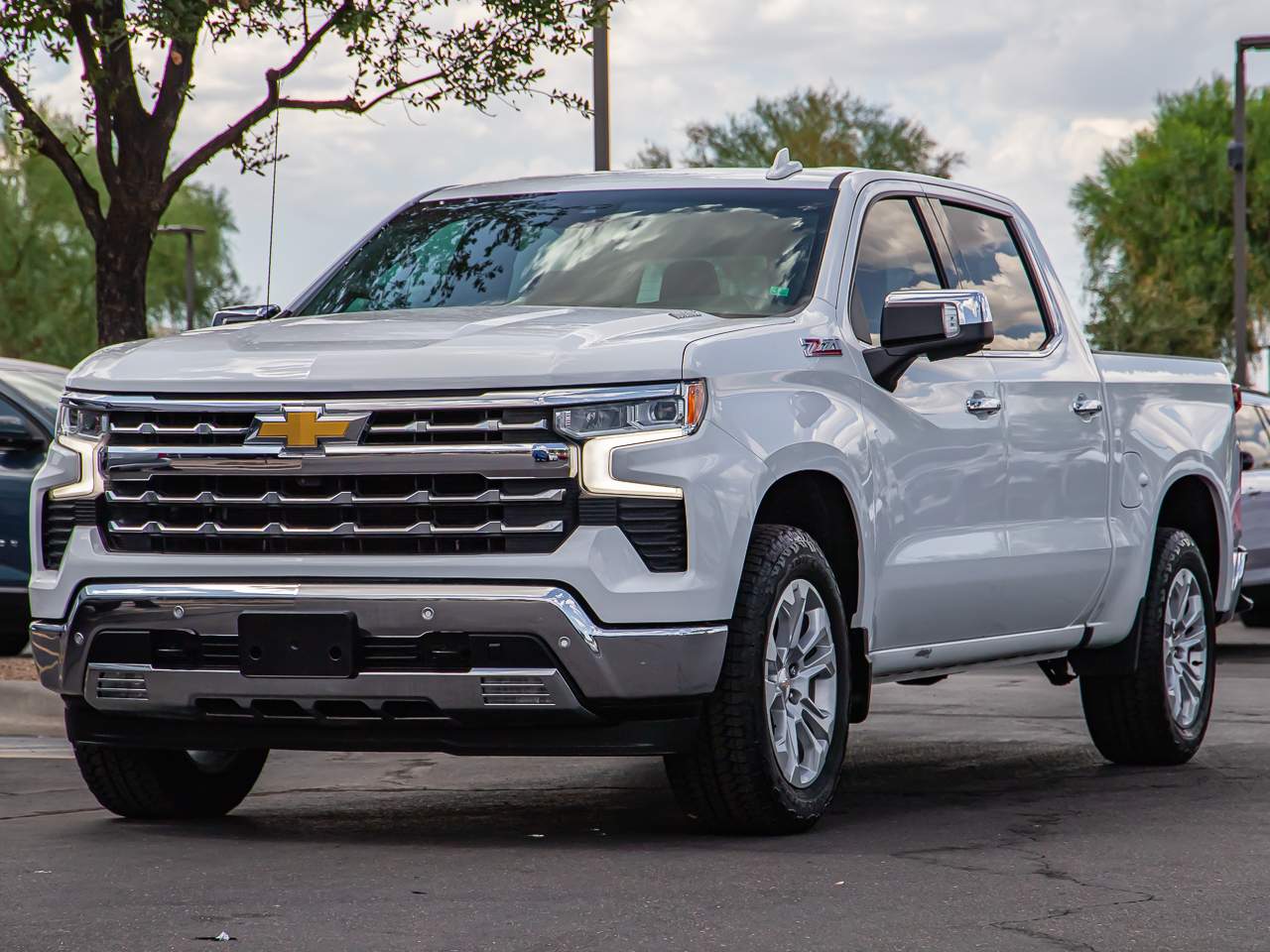 2022 Chevrolet Silverado 1500 LTZ Crew Cab