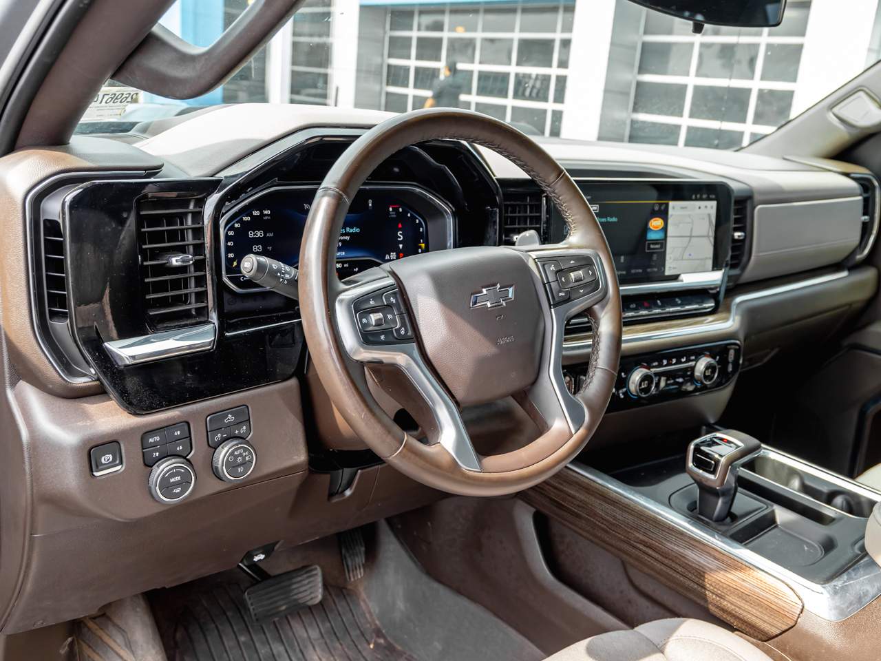 2025 Chevrolet Silverado 1500 LT Trail Boss - Photo 8