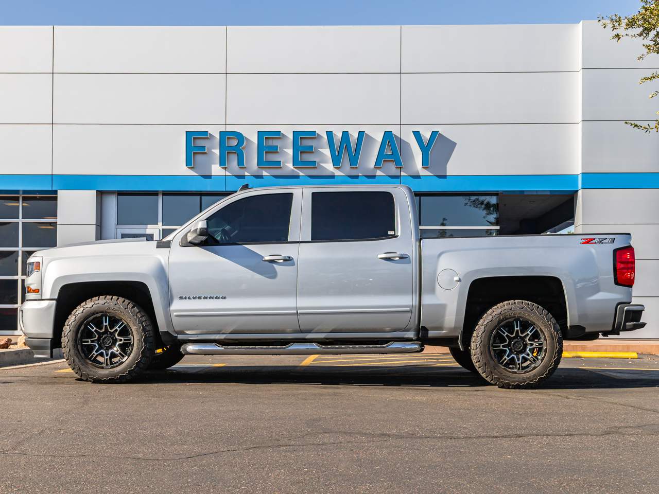 2018 Chevrolet Silverado 1500 LT Crew Cab