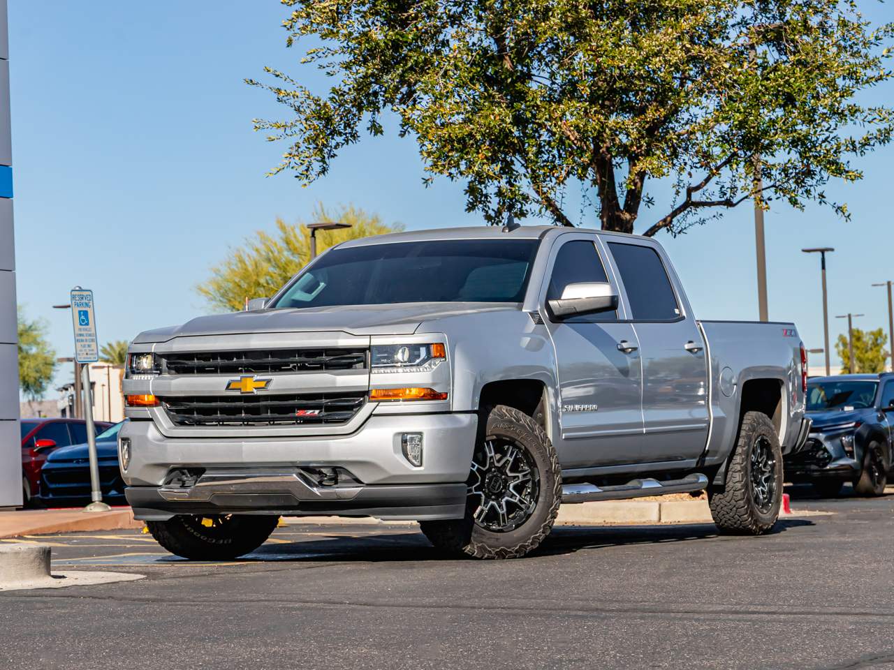 2018 Chevrolet Silverado 1500 LT Crew Cab