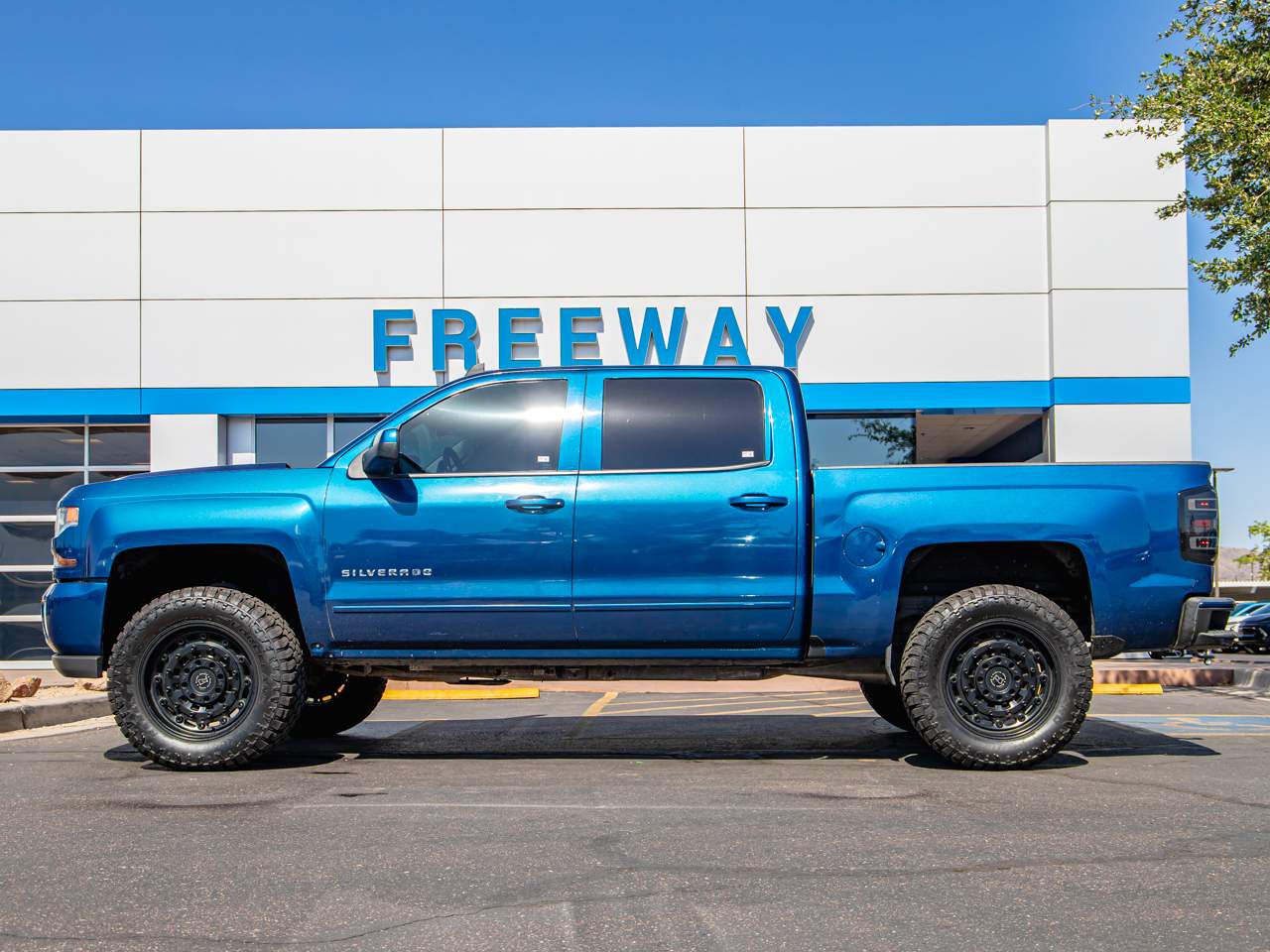 2018 Chevrolet Silverado 1500 LT Crew Cab