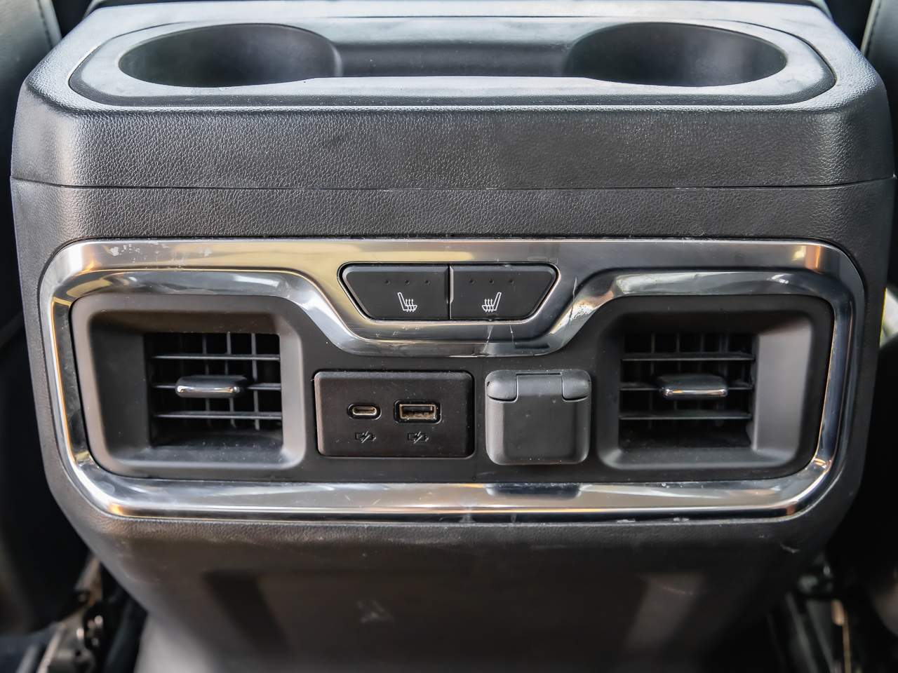 2020 Chevrolet Silverado 1500 LTZ Crew Cab