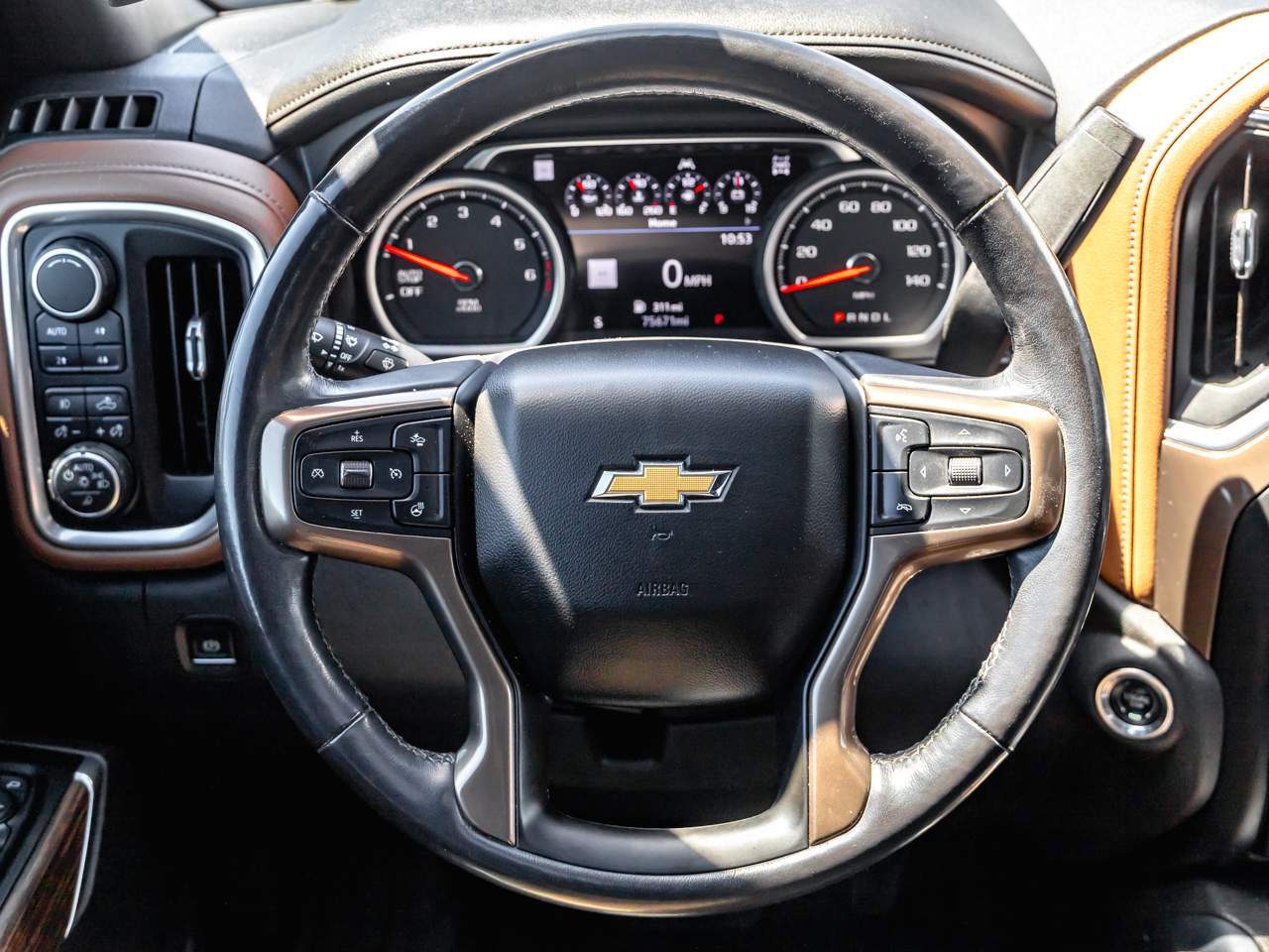 2019 Chevrolet Silverado 1500 High Country - Photo 14
