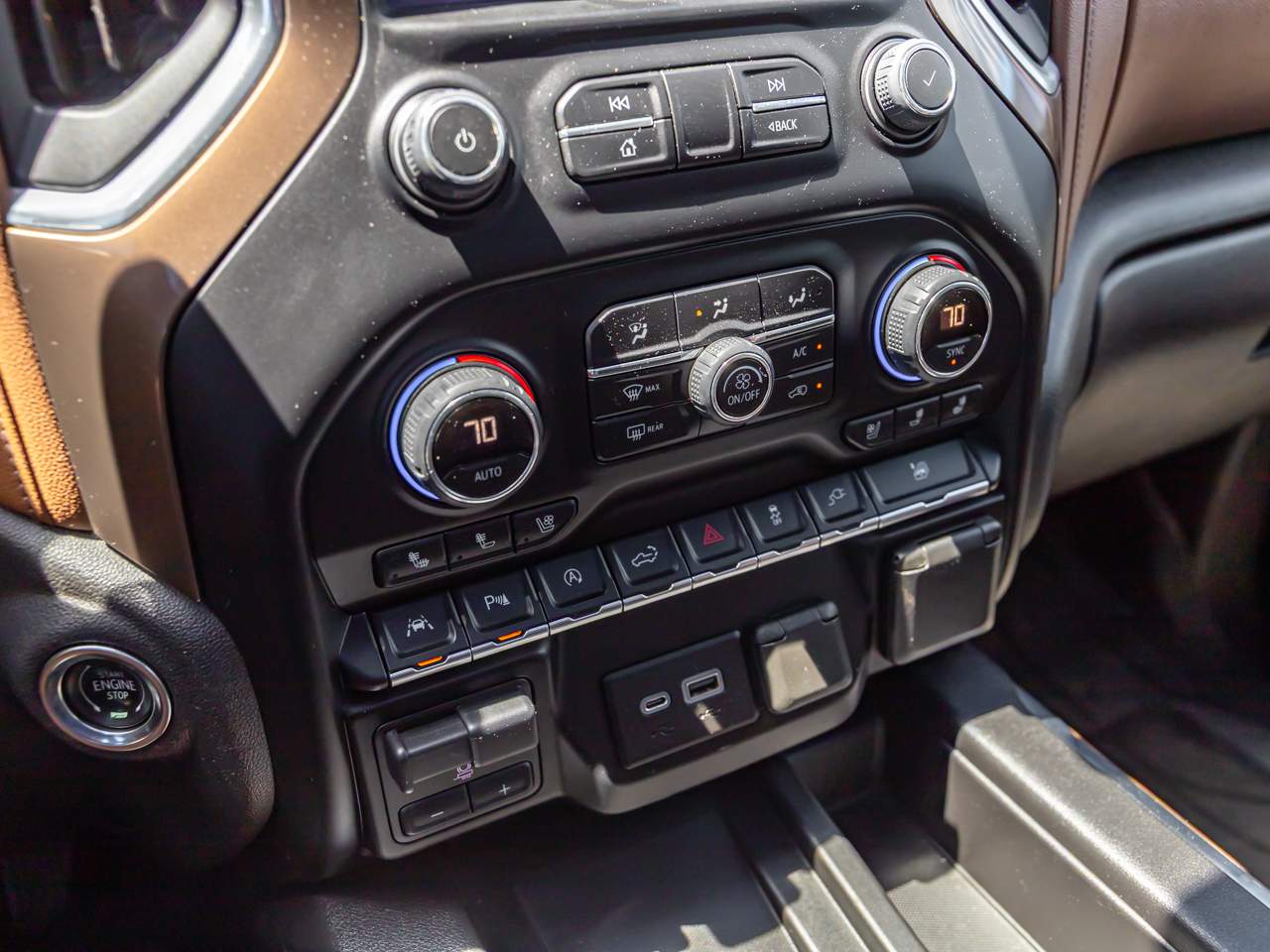 2019 Chevrolet Silverado 1500 High Country - Photo 20