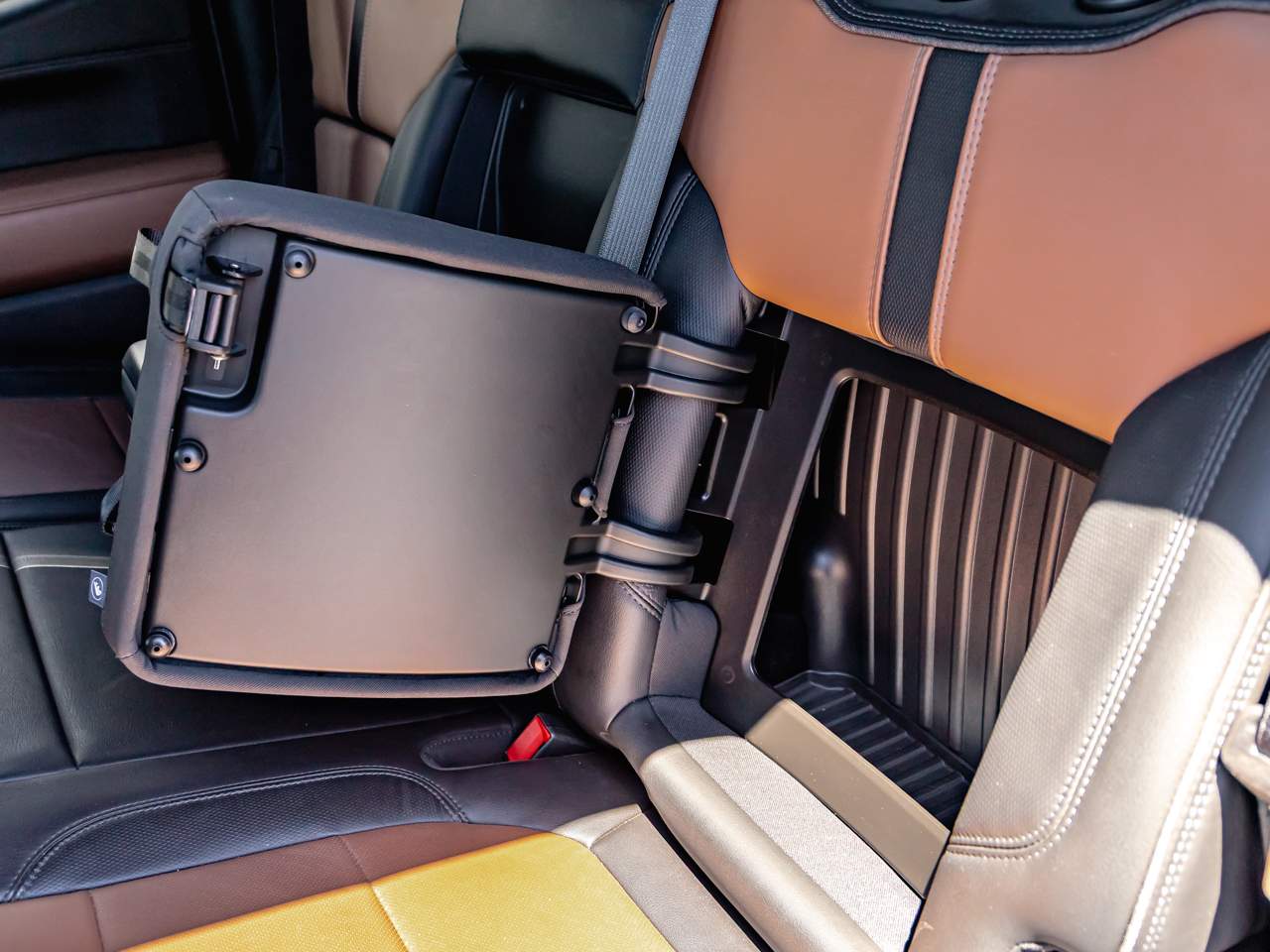 2019 Chevrolet Silverado 1500 High Country - Photo 24