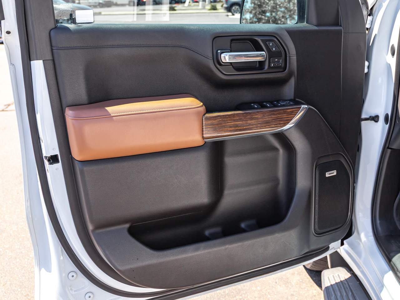2019 Chevrolet Silverado 1500 High Country - Photo 10