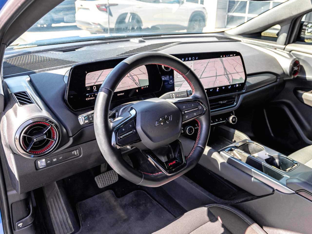 2024 Chevrolet Equinox EV RS - Photo 15