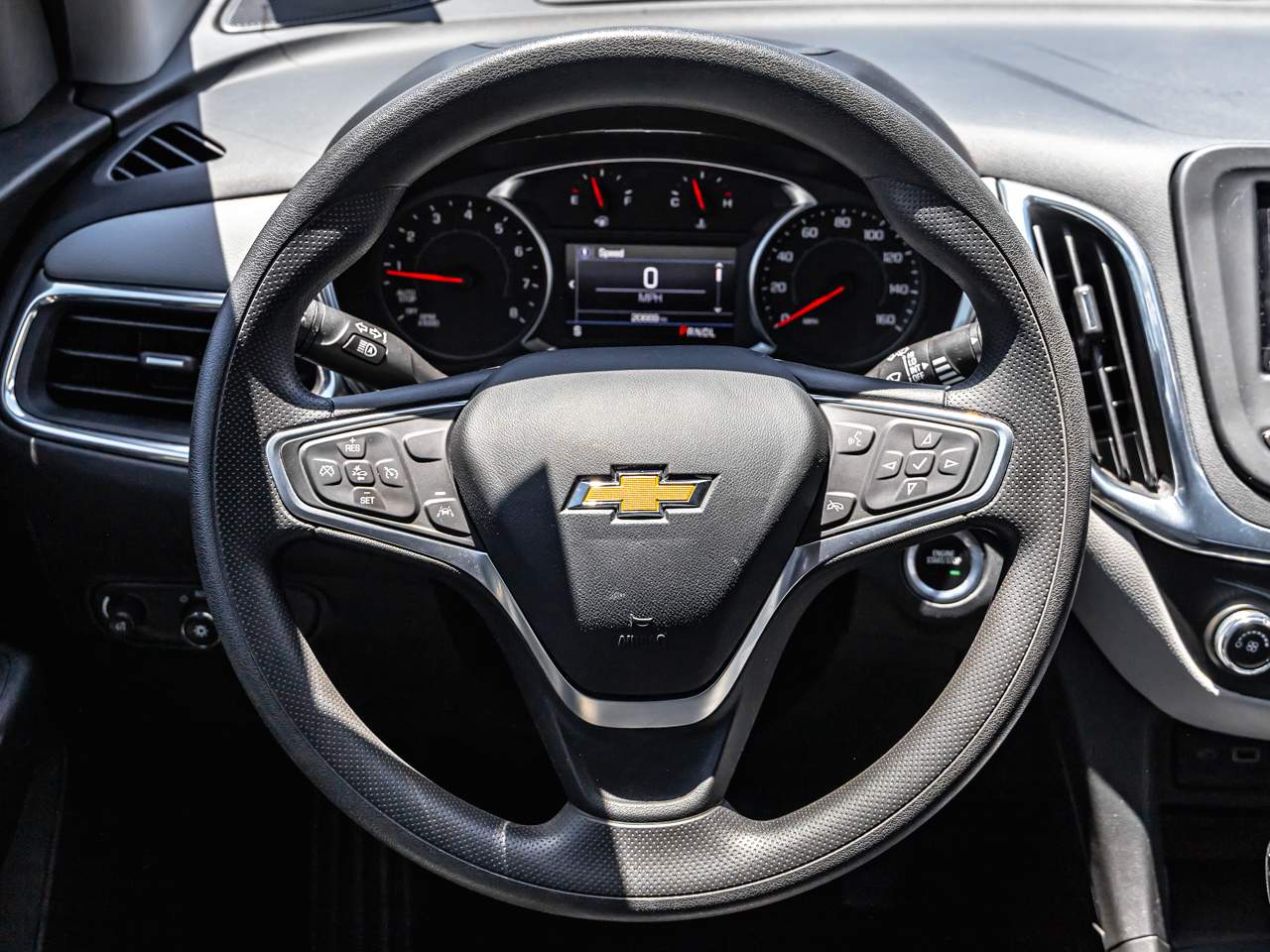2023 Chevrolet Equinox LS - Photo 12