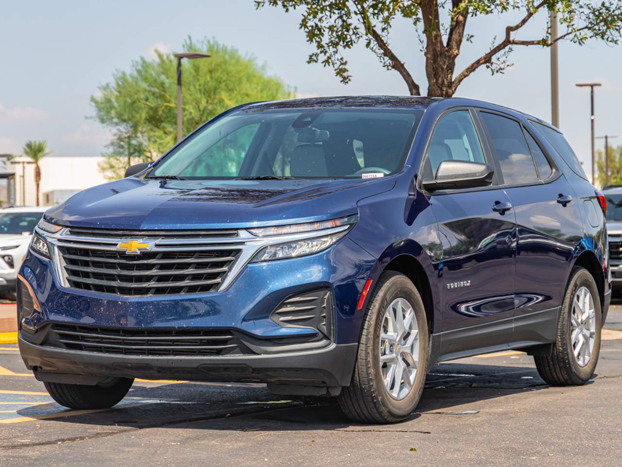 2023 Chevrolet Equinox LS
