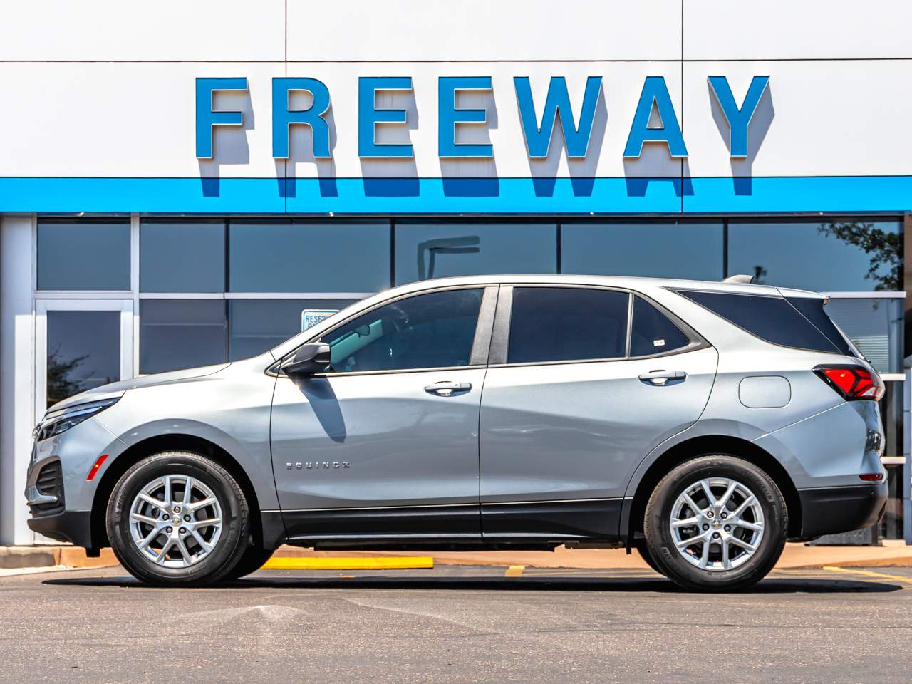 2024 Chevrolet Equinox LS