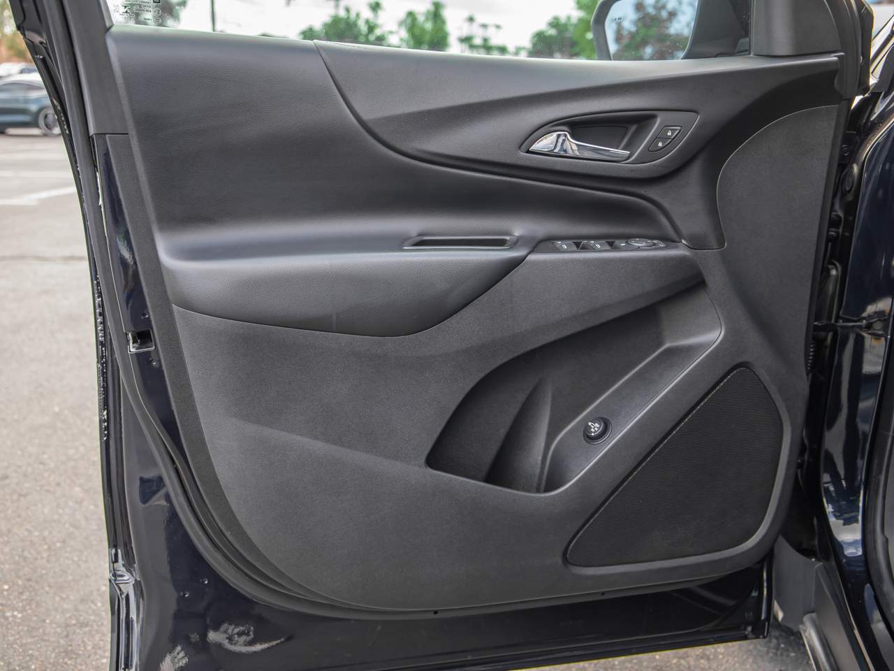 2020 Chevrolet Equinox LT - Photo 9