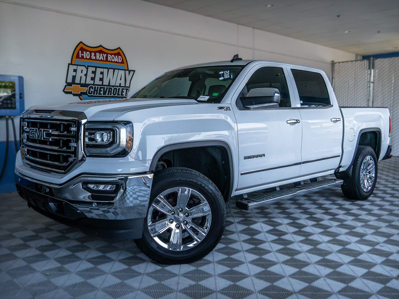 2018 GMC Sierra 1500 SLT Crew Cab