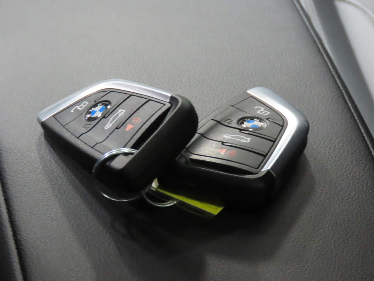 2024 BMW 3-Series 330i xDrive