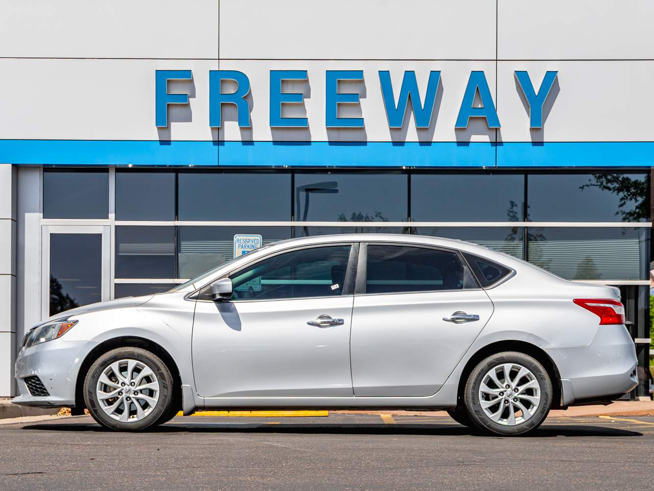 2018 Nissan Sentra SV