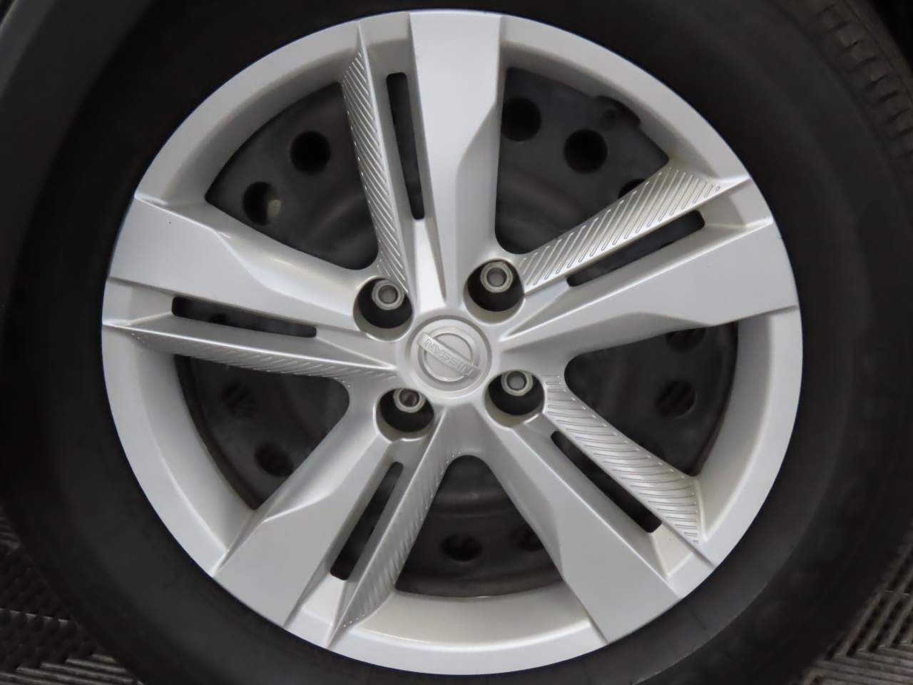 2024 Nissan Kicks S - Photo 6
