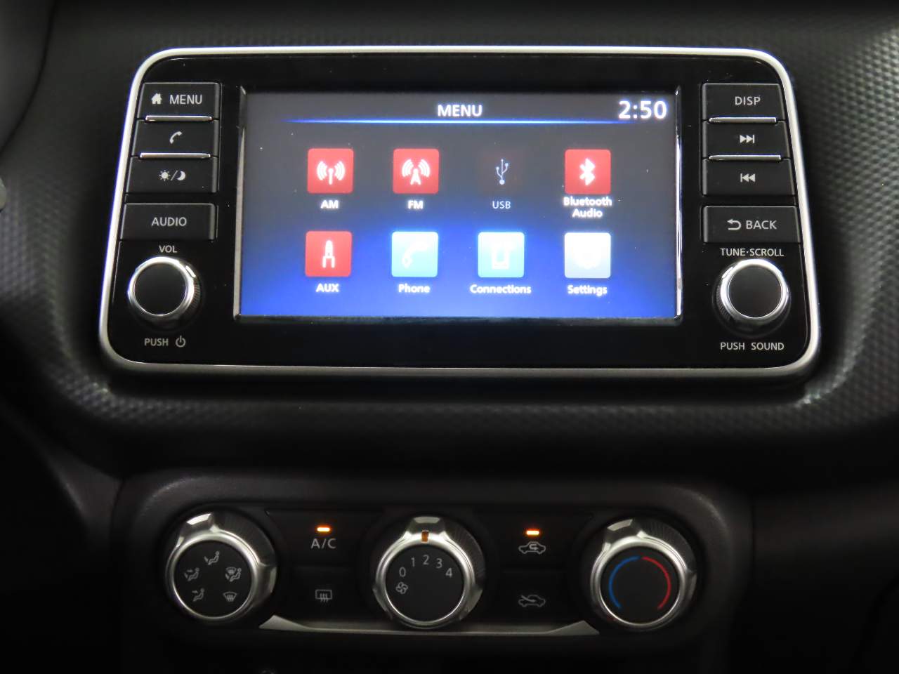 2024 Nissan Kicks S - Photo 12