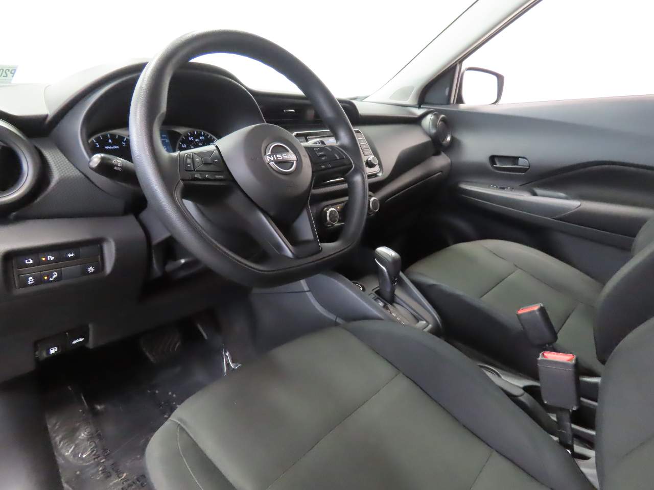 2024 Nissan Kicks S - Photo 8