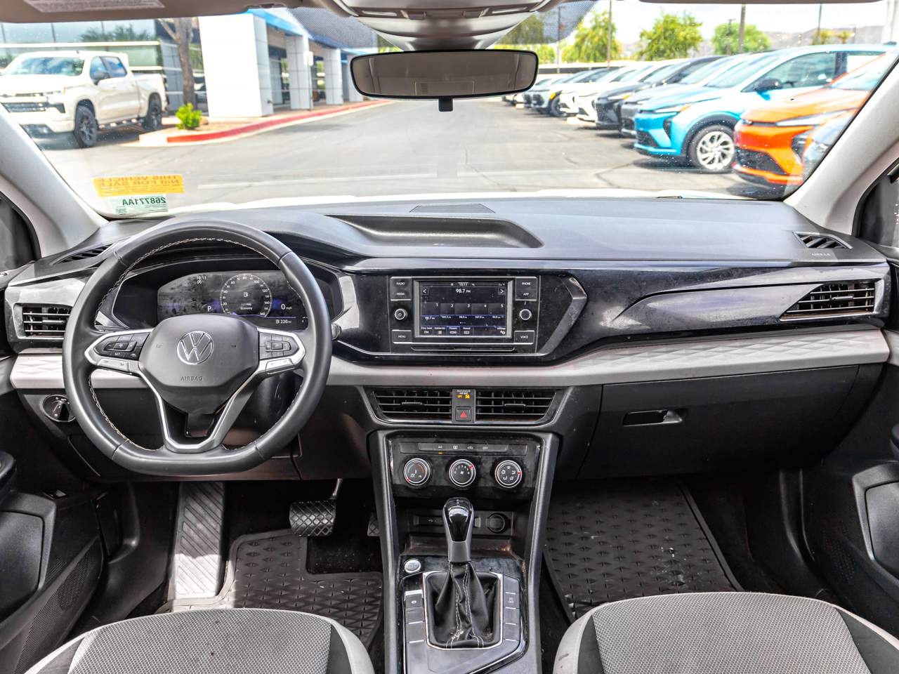 2023 Volkswagen Taos S - Photo 10