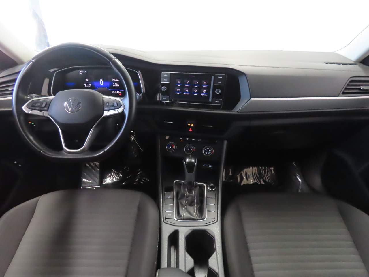2024 Volkswagen Jetta S - Photo 13
