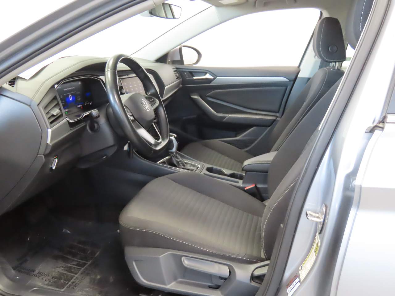 2024 Volkswagen Jetta S - Photo 14