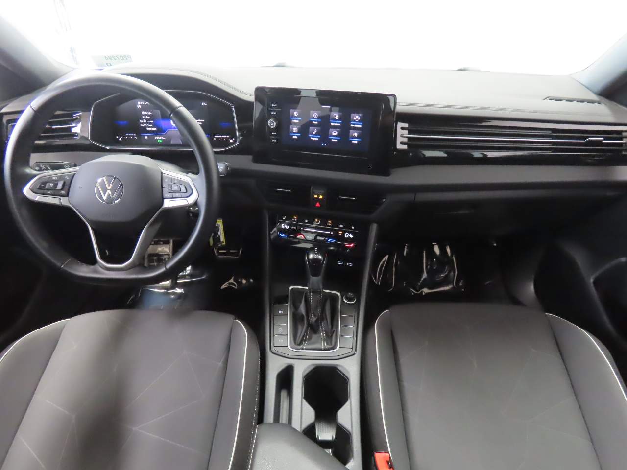 2025 Volkswagen Jetta Sport - Photo 15