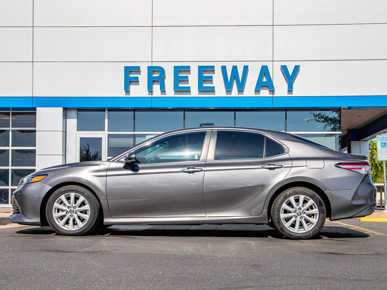 2020 Toyota Camry LE