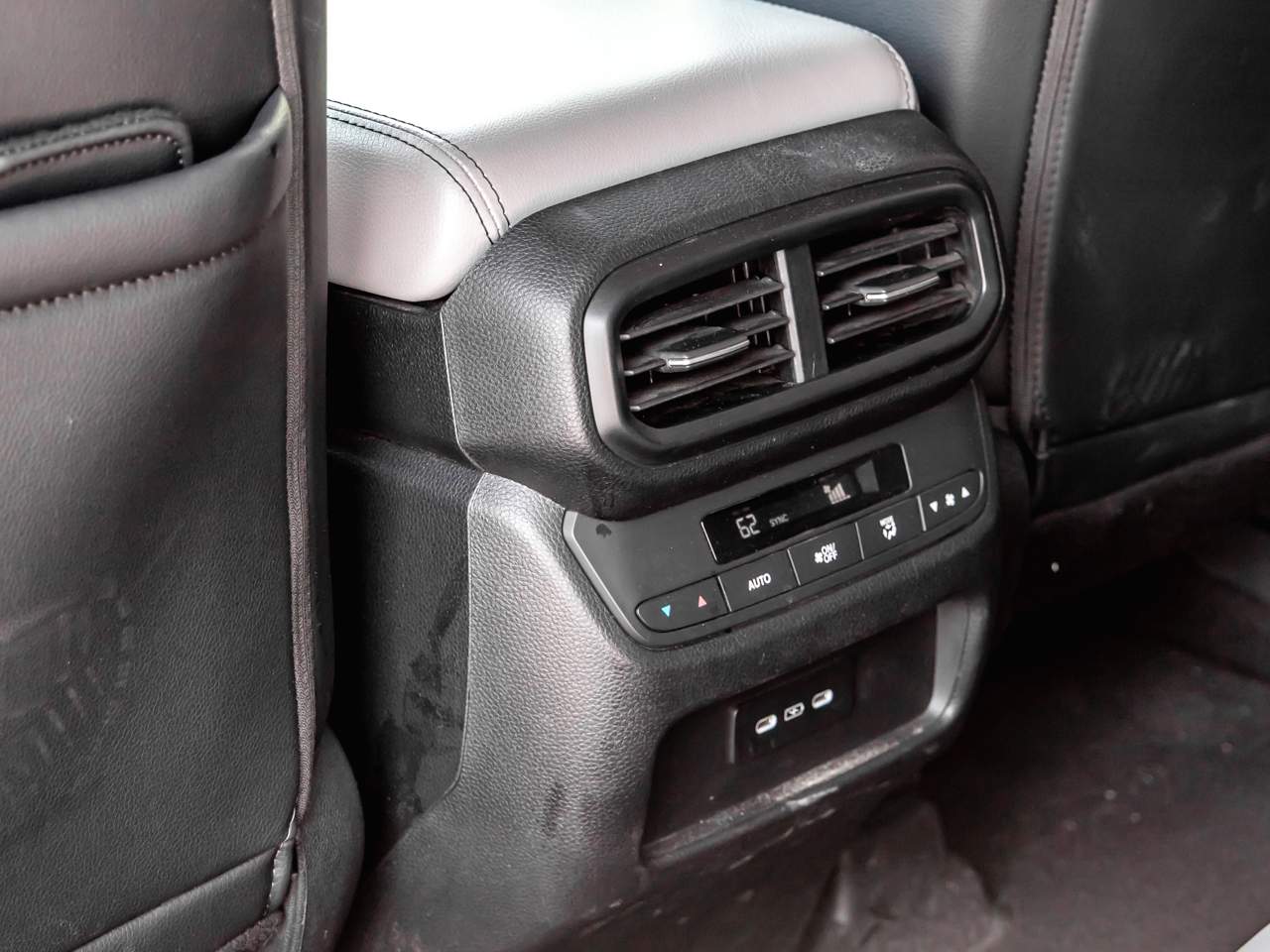 2025 Honda Pilot EX-L - Photo 20