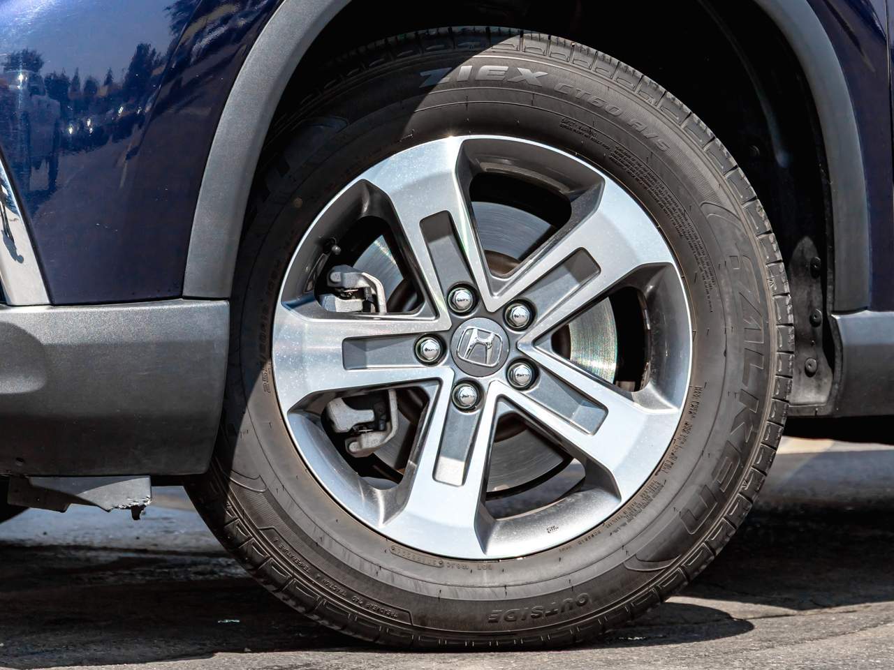 2025 Honda Pilot EX-L - Photo 6