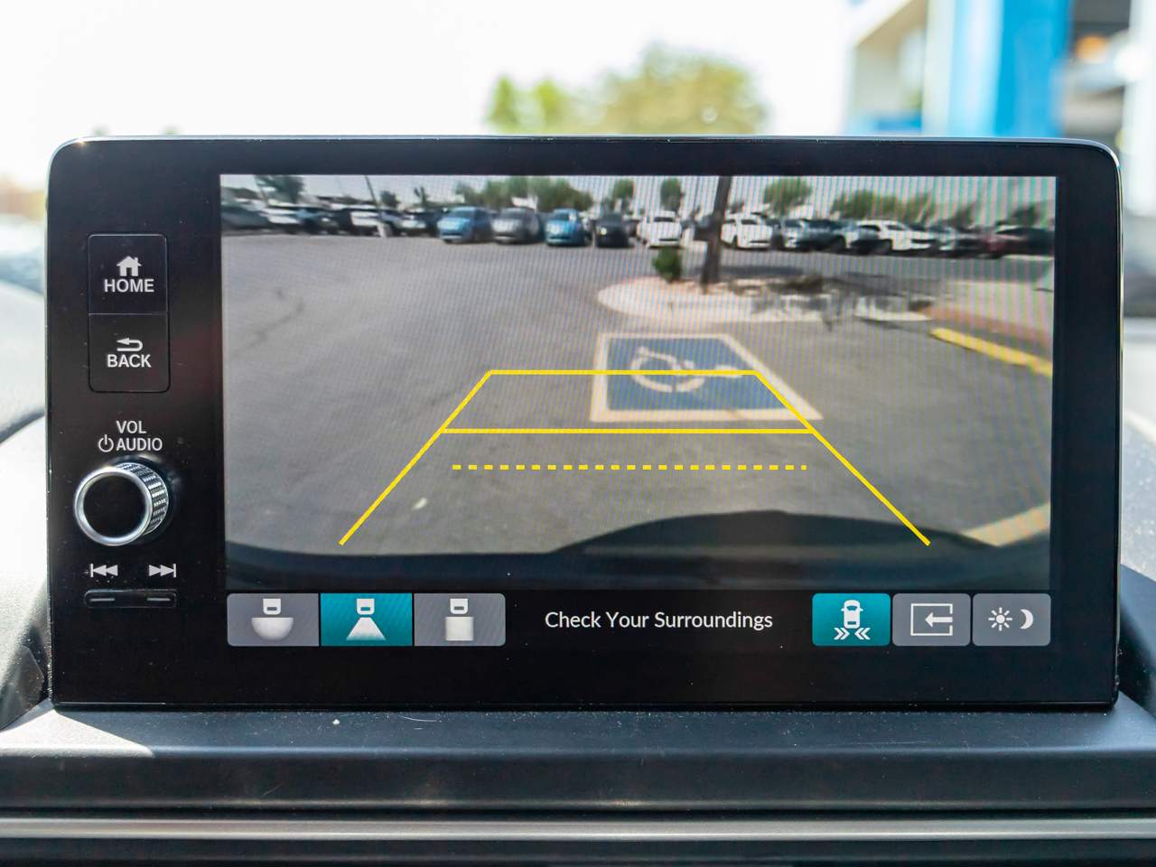 2025 Honda Pilot EX-L - Photo 15
