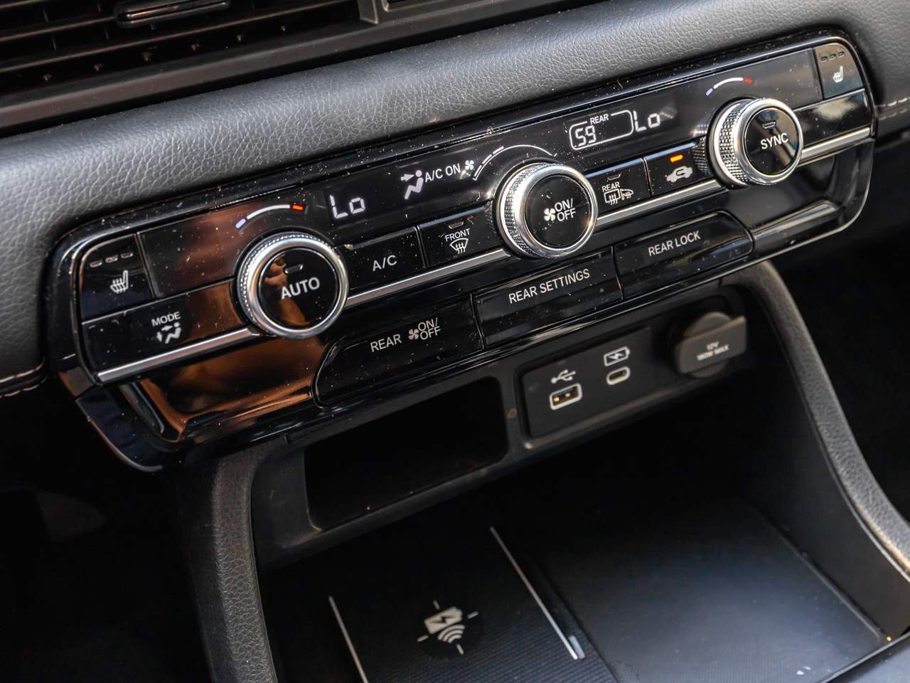 2025 Honda Pilot EX-L - Photo 16