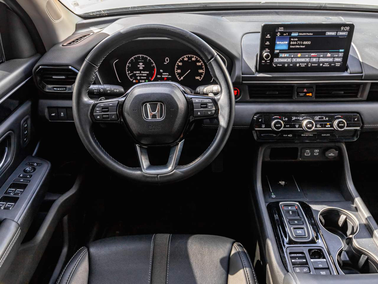2025 Honda Pilot EX-L - Photo 11