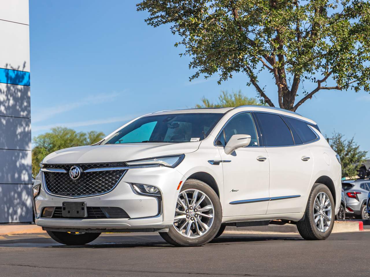 2023 Buick Enclave Avenir's photo