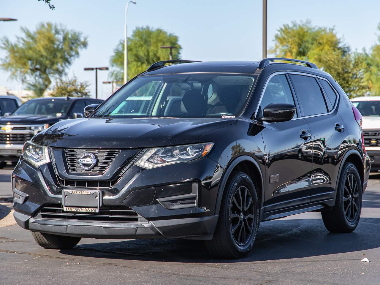 2017 Nissan Rogue SV