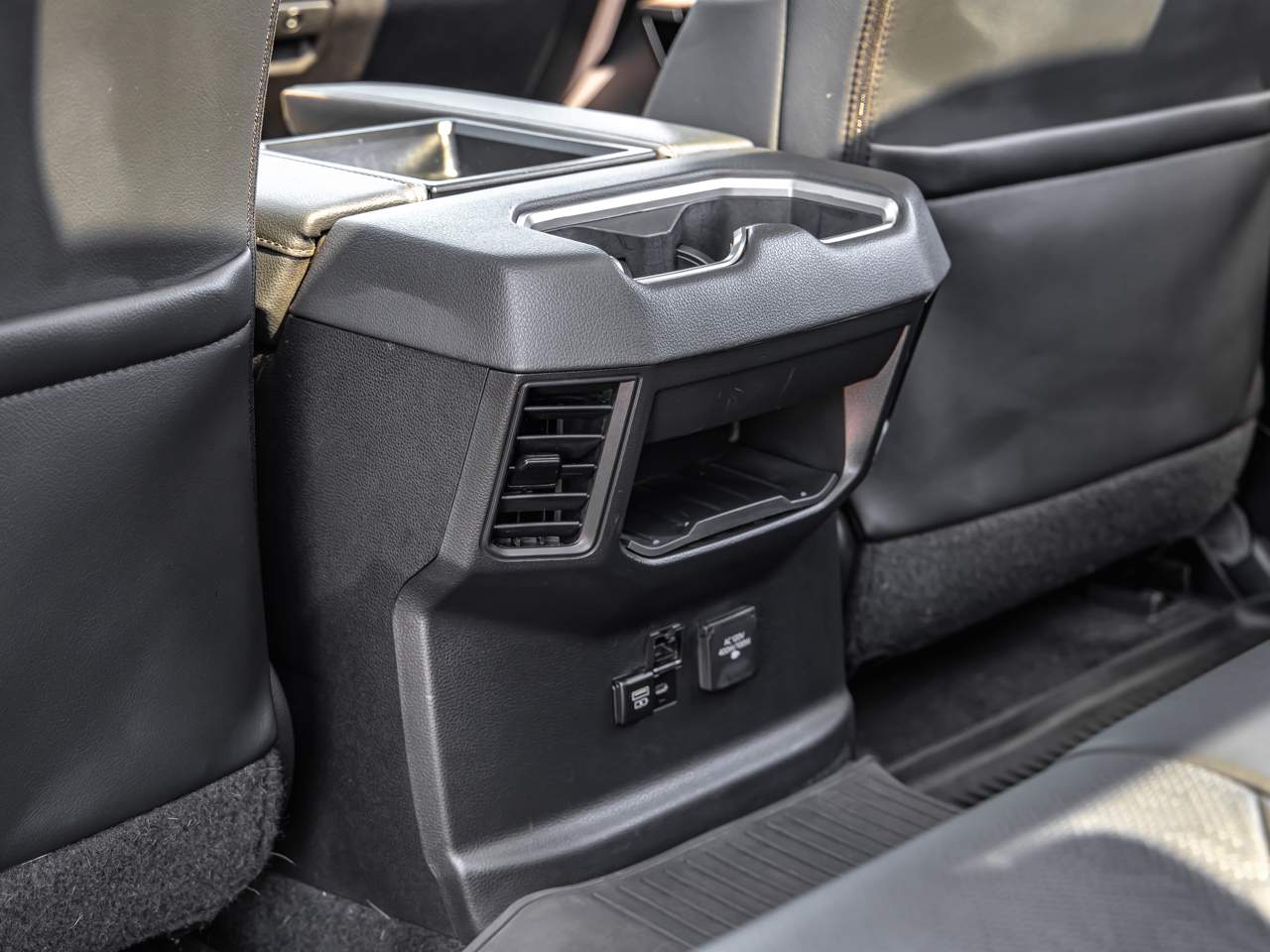 2024 Toyota Tundra Limited Crew Cab