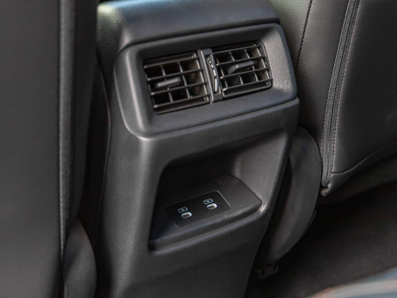 2025 Honda CR-V Sport-L - Photo 19