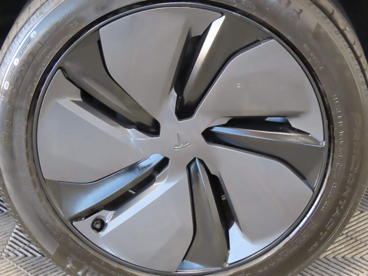 2026 Tesla Model Y Long Range Launch Series - Photo 7