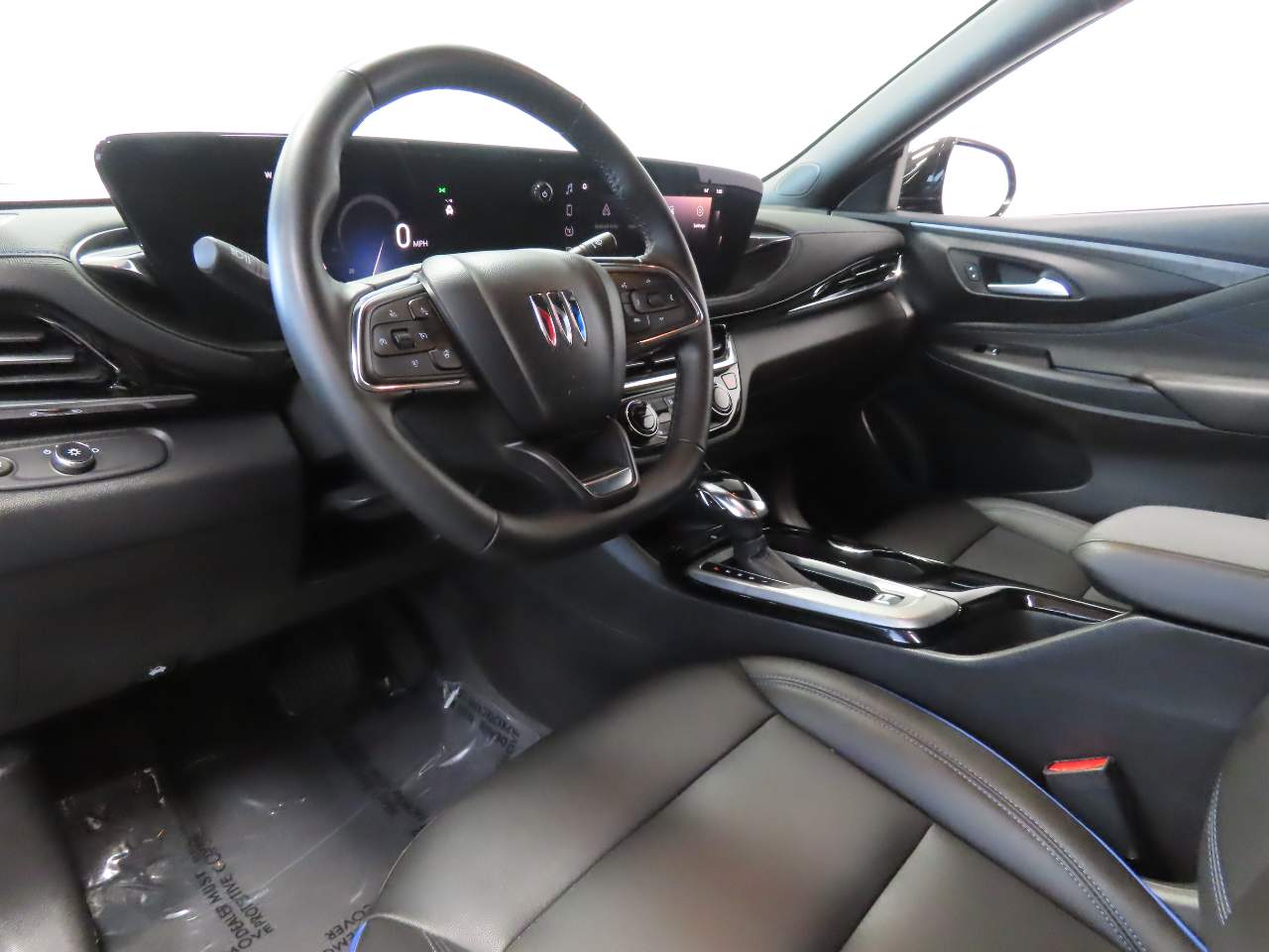 2025 Buick Envista Sport Touring - Photo 8