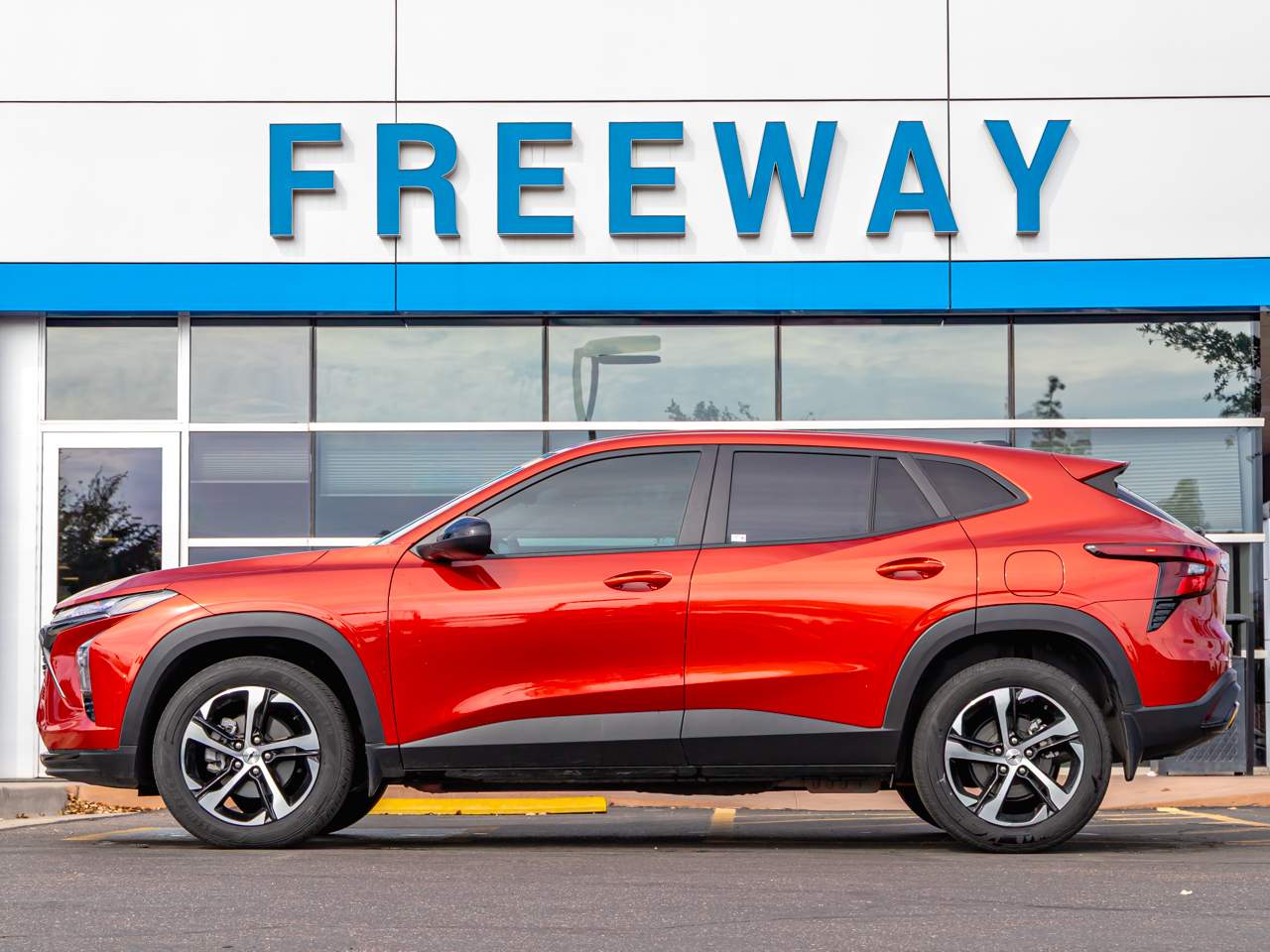 2024 Chevrolet Trax RS