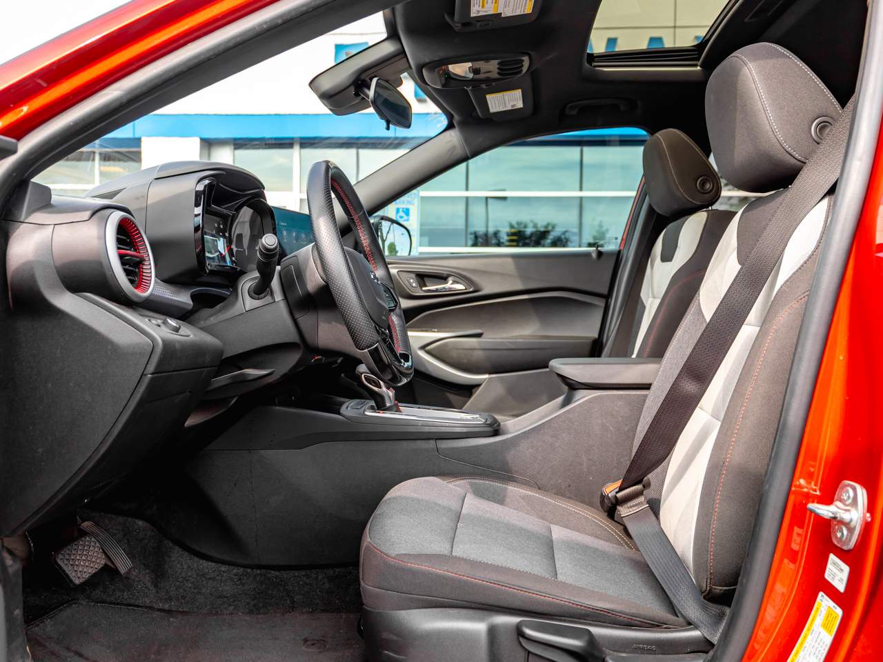 2024 Chevrolet Trax RS - Photo 7