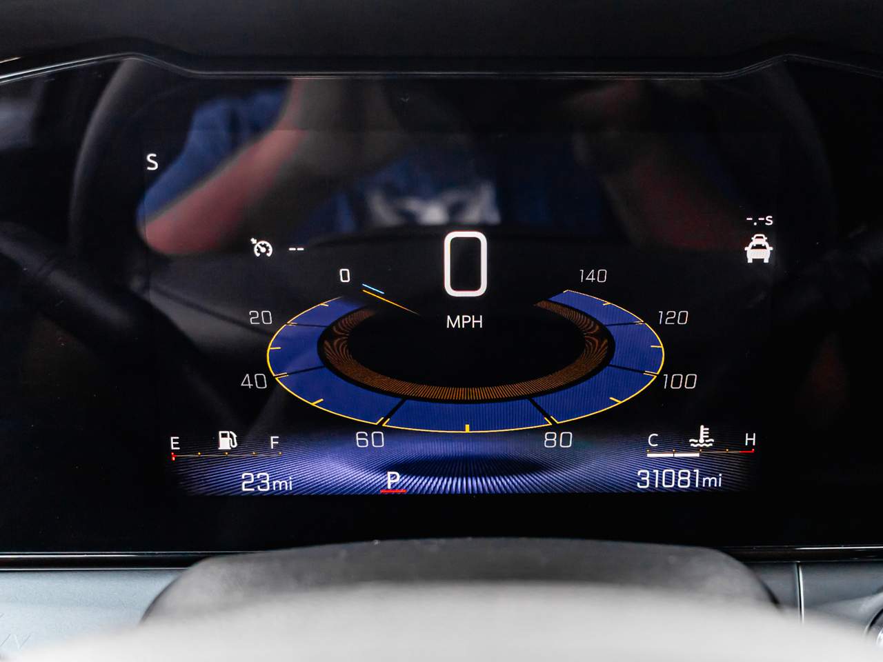 2025 Chevrolet Trax LT - Photo 14