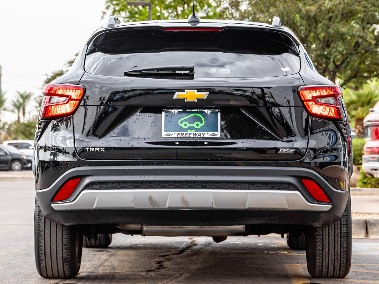 2025 Chevrolet Trax LT - Photo 5