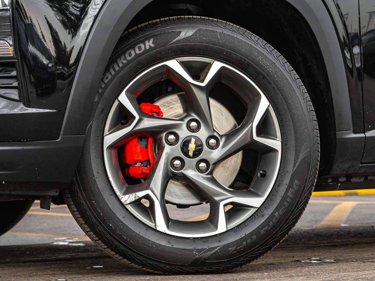 2025 Chevrolet Trax LT - Photo 6