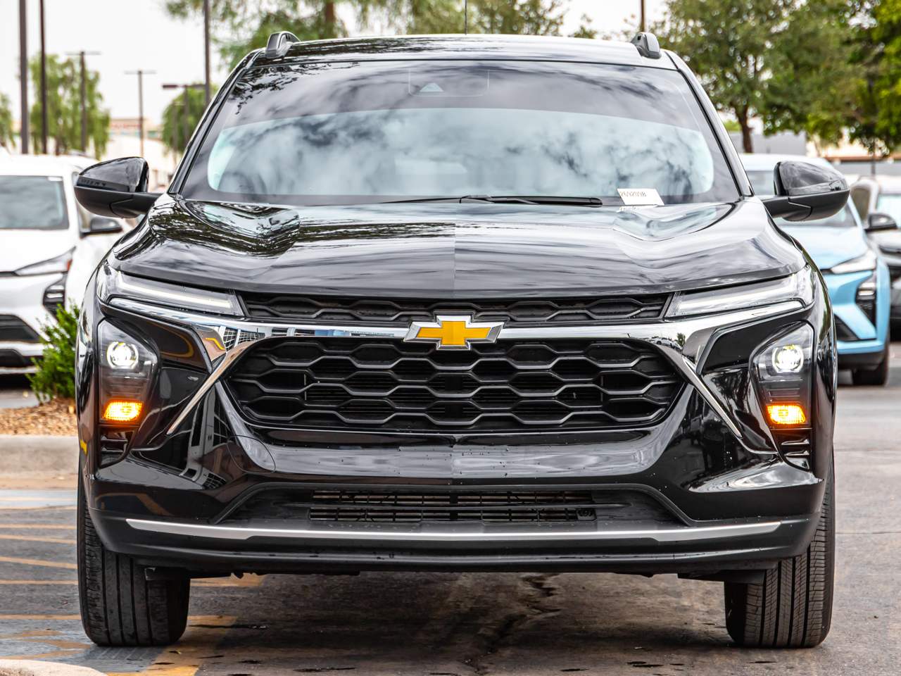 2025 Chevrolet Trax LT - Photo 4