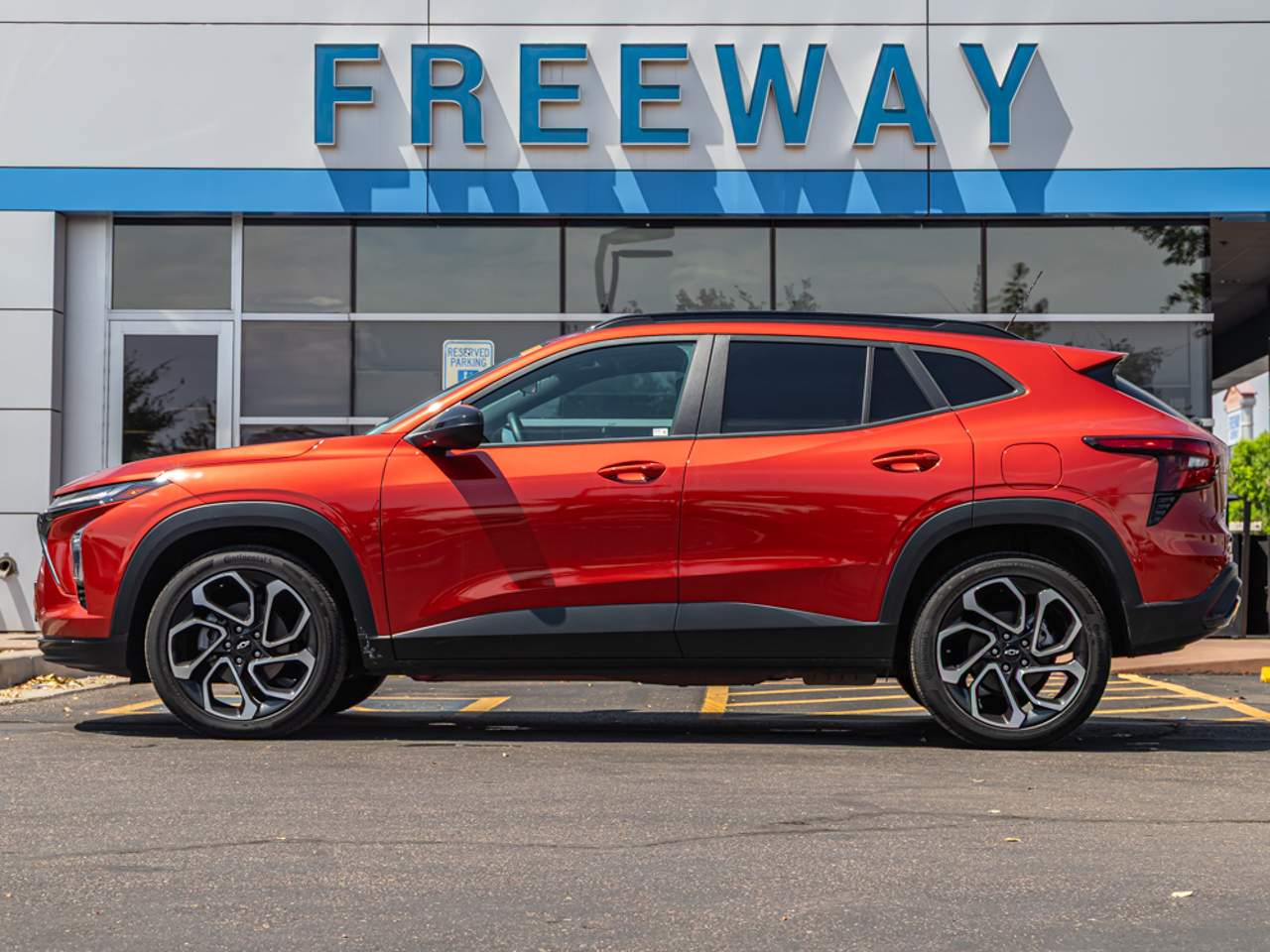 2024 Chevrolet Trax RS